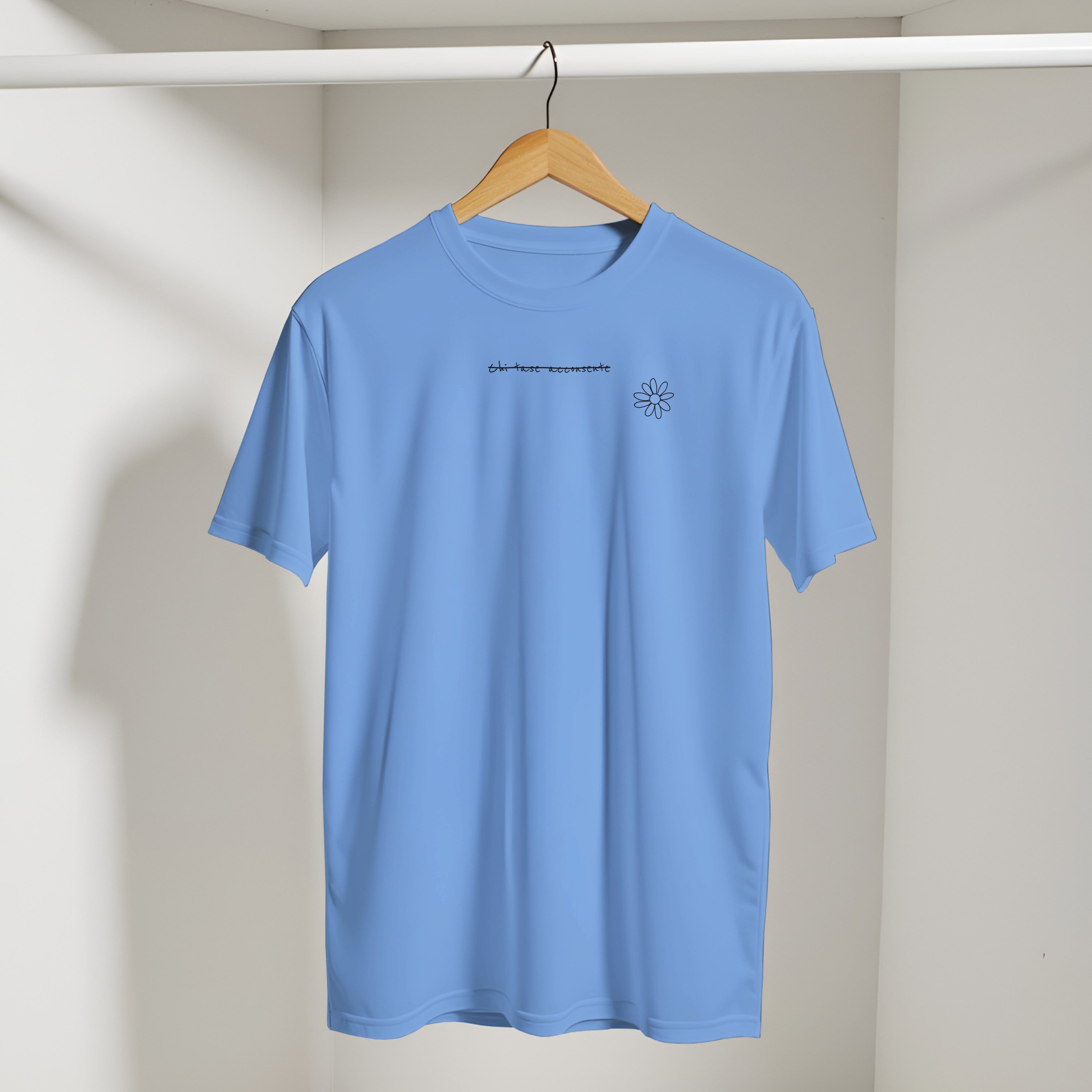 Minimalist "Acconsente" - Simple Text Graphic T-Shirt